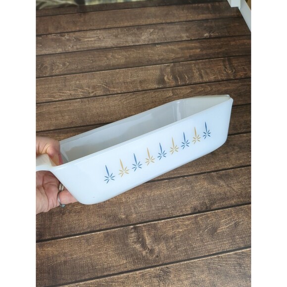Vintage Fire King Candle Glow Starburst 1 qt Casserole Baking Serving Dish - Picture 4 of 14